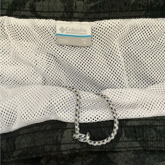 Columbia PFG  Backcast Shorts - Picture 7 of 12